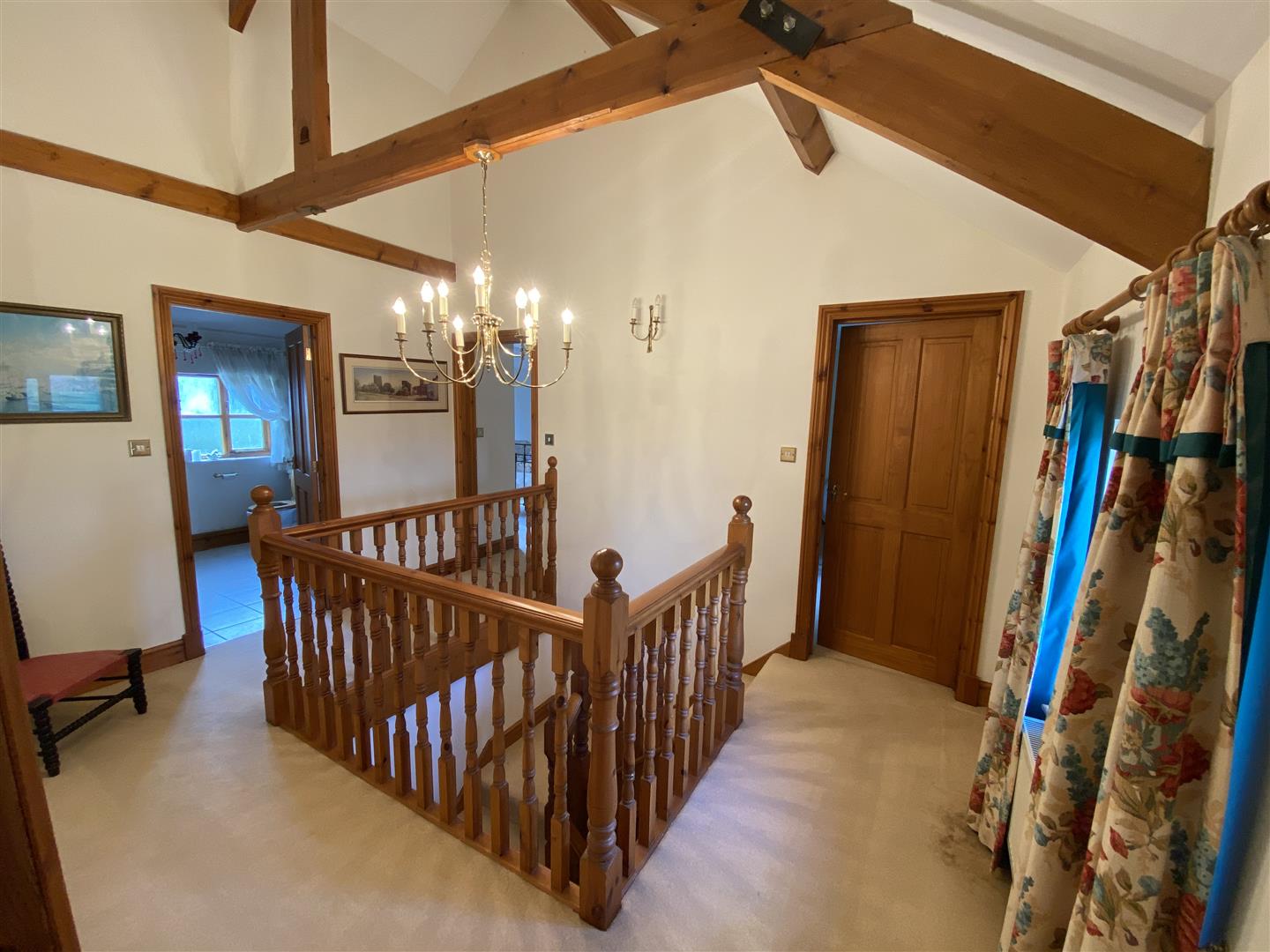 GALLERIED LANDING